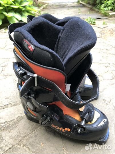 Горнолыжные ботинки rossignol