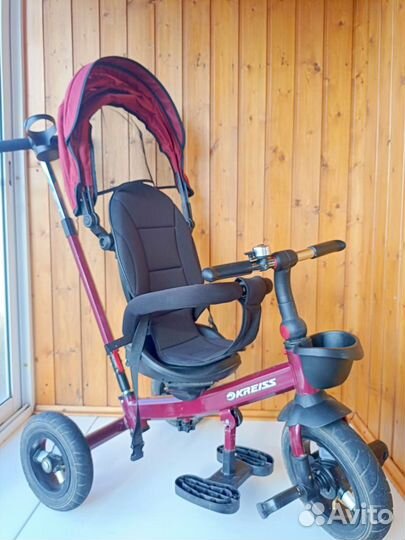 Велосипед трехколесный с ручкой детский Kreiss