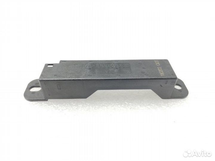 Антенна задняя правая Mercedes-Benz E-Class S213