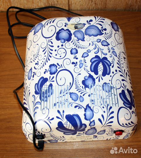 Ультрафиолетовая лампа Planet Nails UV-Lamp 36W