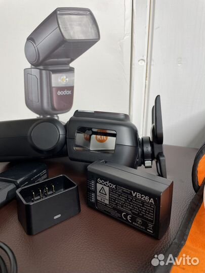 Вспышка Godox v860 iii