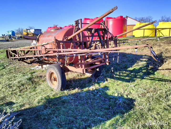 Опрыскиватель, 2000