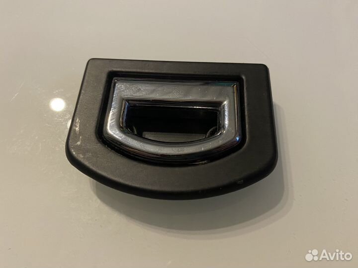 Строповочная проушина VAG 1J0864203B