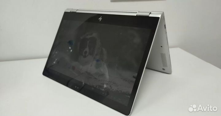 Ноутбук HP X360 i5 7300U/16/256/FullHD