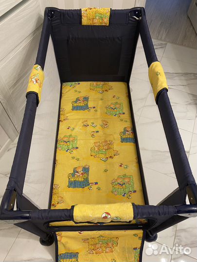 Манеж детский складной