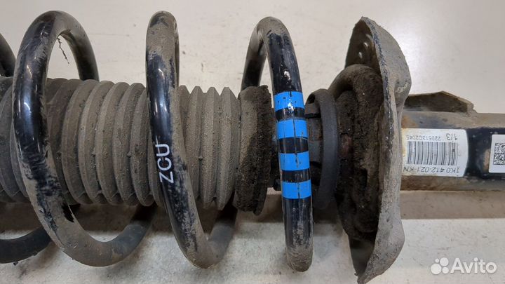 Амортизатор подвески Skoda Yeti, 2013