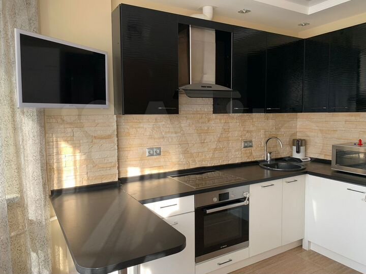 2-к. квартира, 69,4 м², 10/17 эт.