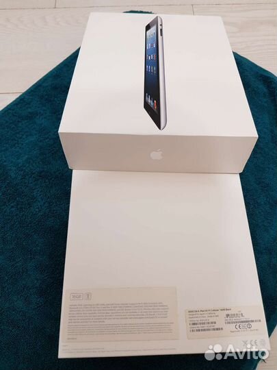 Оригинальная упаковочная коробка от iPad 4