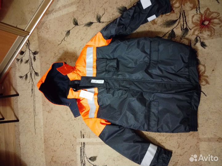 Продаётся спец.одежда