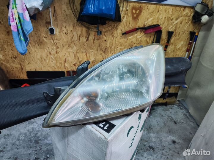 Фара лансер 9 митсубиси
