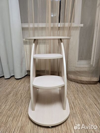 Журнальный столик круглый