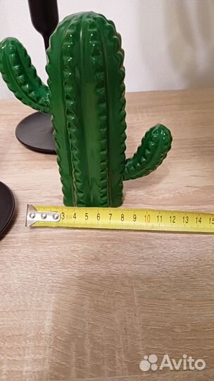 Фигурка интерьерная кактус