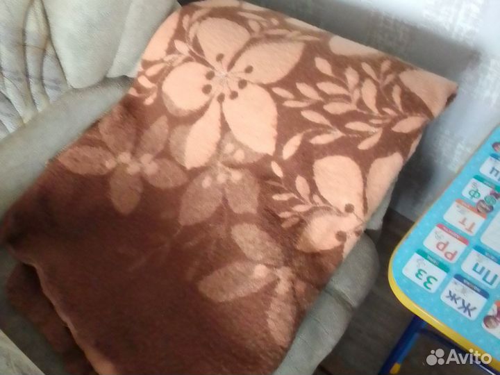 Одеяло шерстяное