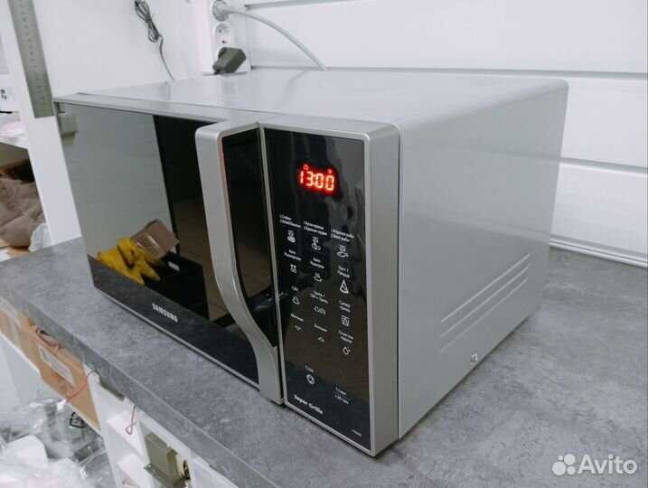 Микроволновая печь Samsung PG838R-SB