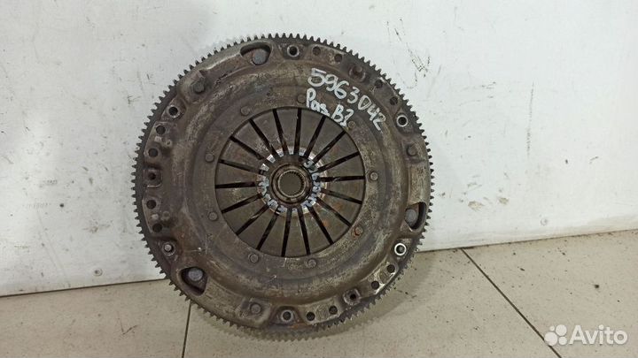 Маховик Шкода Octavia 1 1U