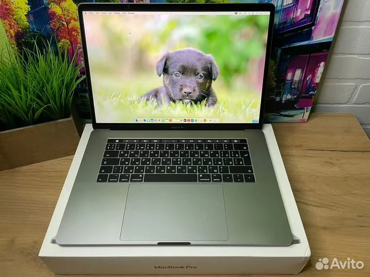 Macbook pro 15 2017 i7 16gb 512gb Рабочая лошадка