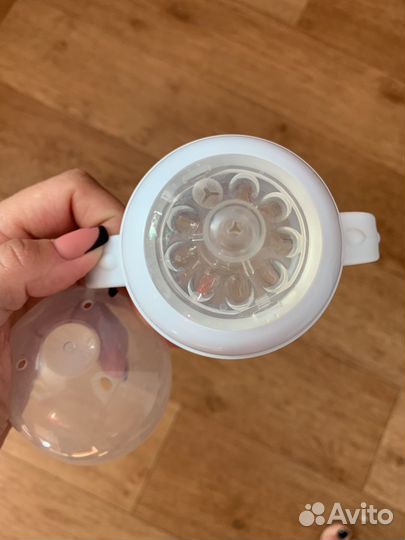 Бутылочка и соска для бутылочки Avent