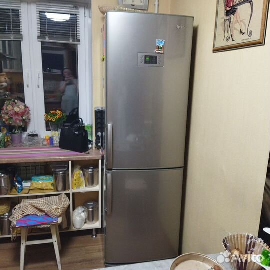 Холодильник lg