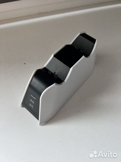 Разядная станция для двух джостиков PS5 aolion