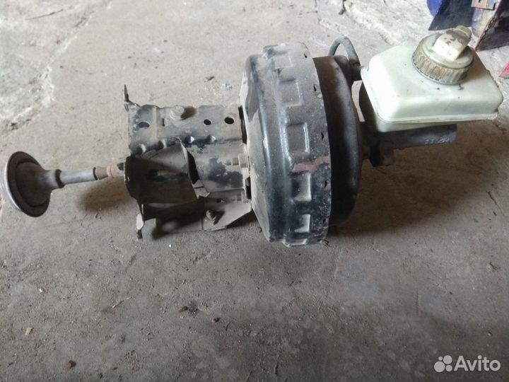 Опель вектра Б вакумник капот