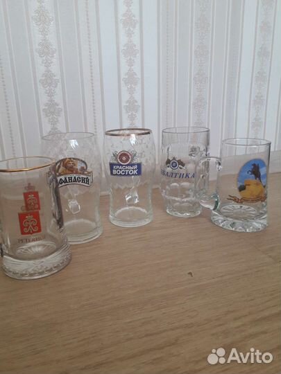 Пивные кружки и бокалы