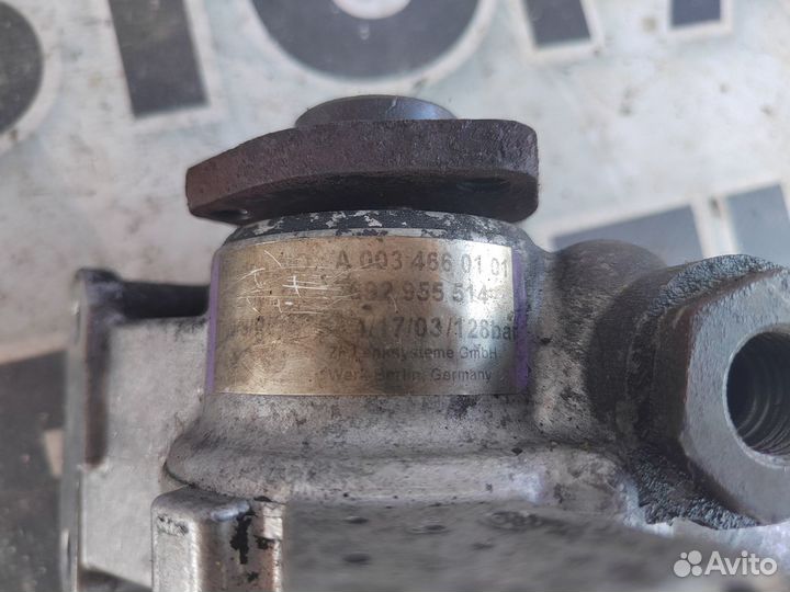 Насос гур Mercedes W211