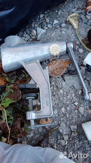 Мясорубка ручная