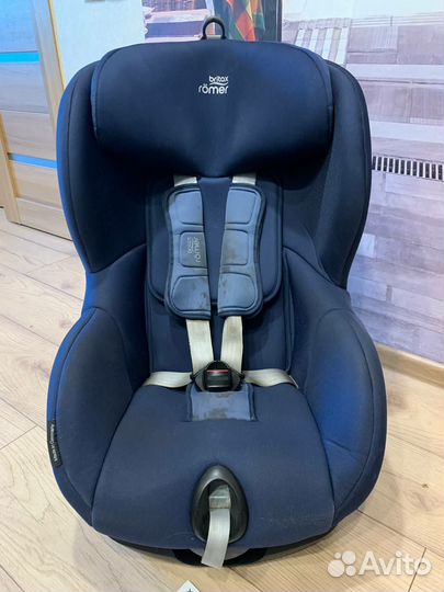 Автокресло britax romer trifix2 i size (до 22 кг)