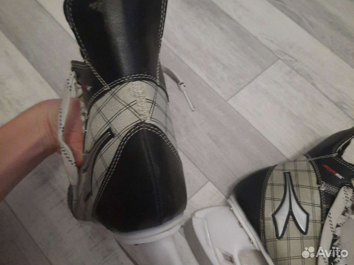 Коньки 32размер