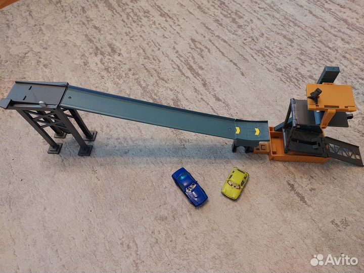 Тачки2: Бегство шпиона трек-набор