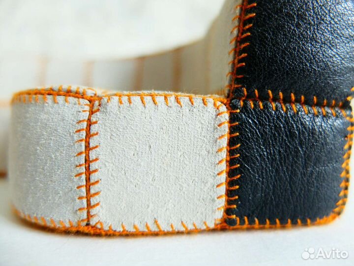 Диван - декоративная игрушка