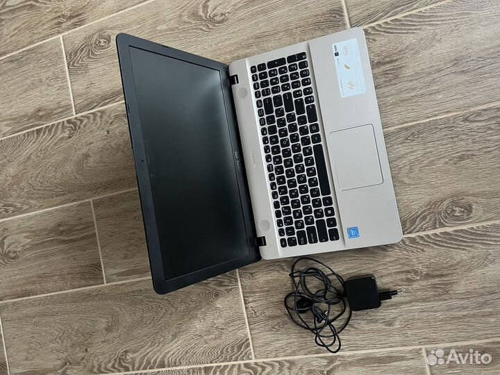 Ноутбук asus VivoBook Max D541N