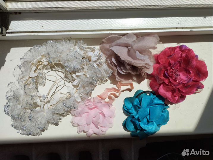 Заколки для волос