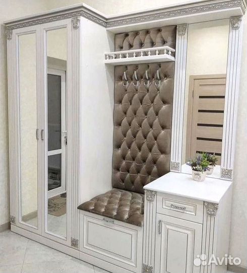 Собственная фабрика, прихожие