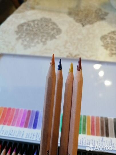 Цветные карандаши