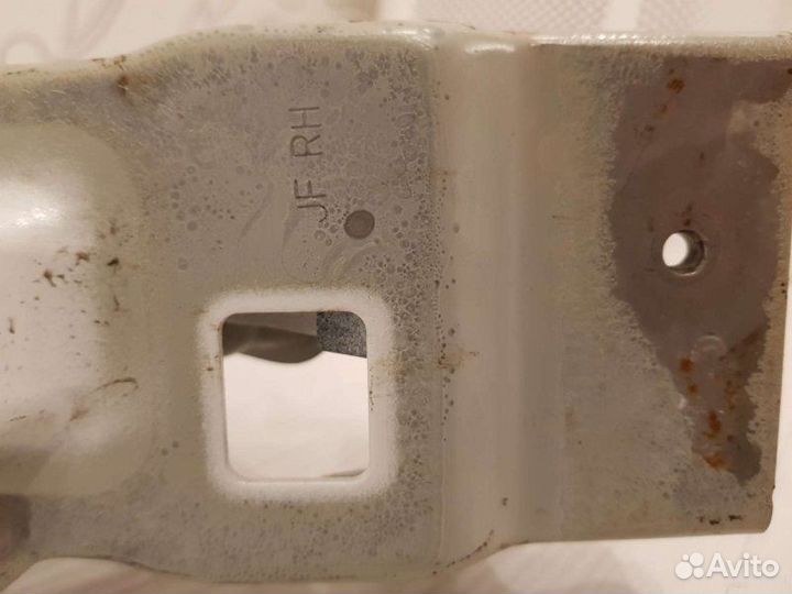 Петля крышки багажника правая Kia Optima 4 JF