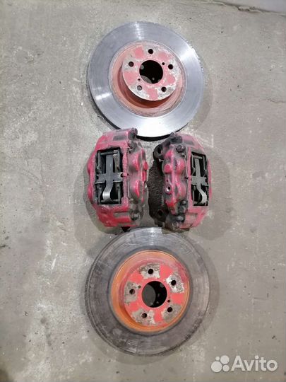 Комплект передних 4 pot субару