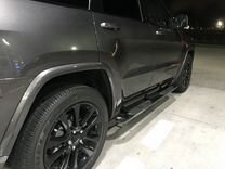 Пороги подножки Jeep Grand Cherokee WK2