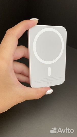 Беспроводная зарядка для iPhone