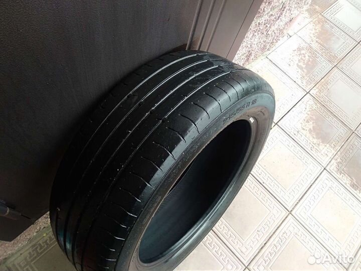R18 Continental ContiPremiumContact 2 215/55, PCD 5x114.3 DIA 40