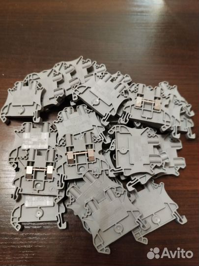 Phoenix contact 3044076 UT 2,5