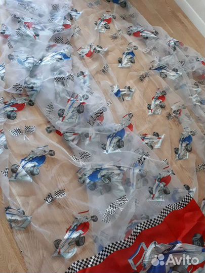 Отрез органзы 6м. На занавески в детскую