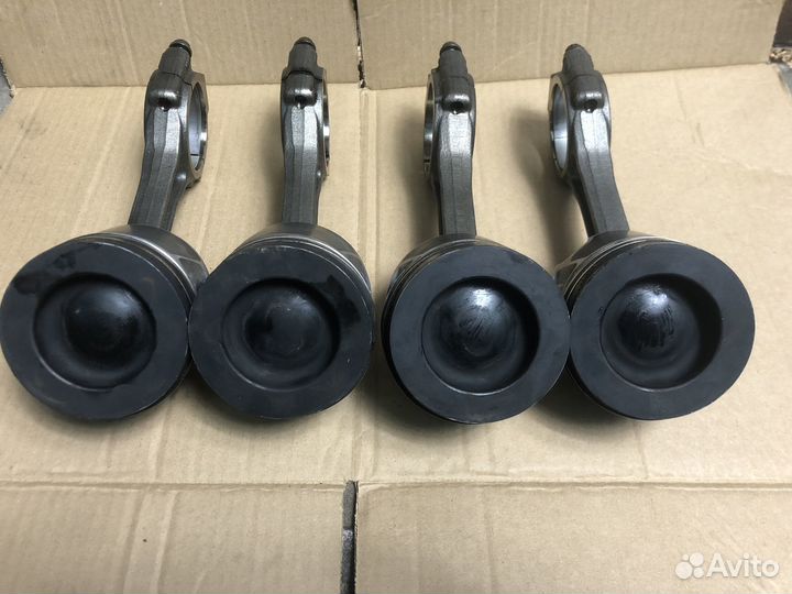 Поршень шатун Volkswagen Tiguan 08-17