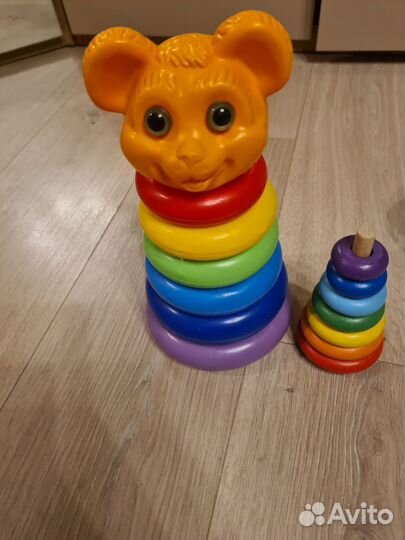 Деревянная пирамидка