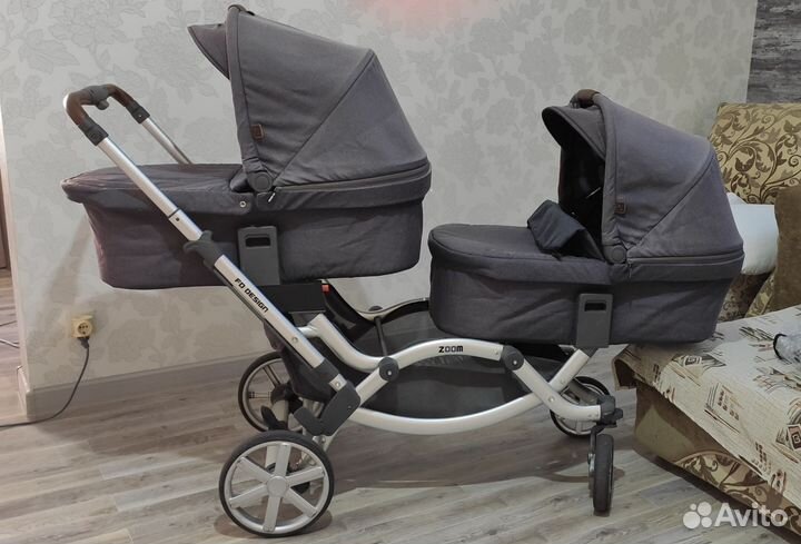 Коляска для двойни