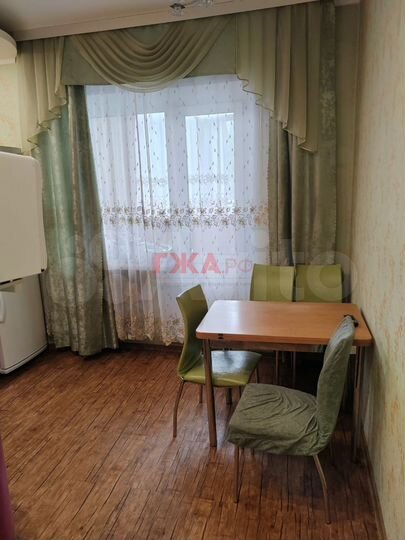 3-к. квартира, 82,6 м², 1/9 эт.