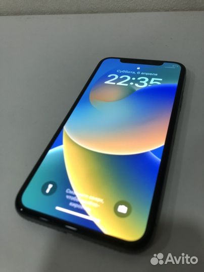 iPhone X, 64 ГБ