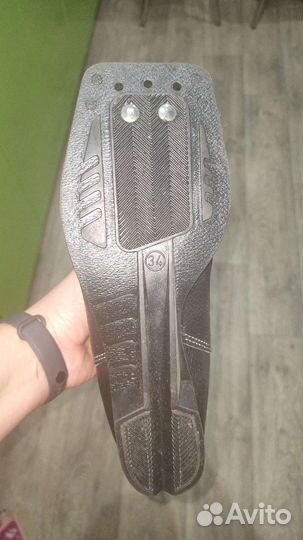 Лыжные ботинки