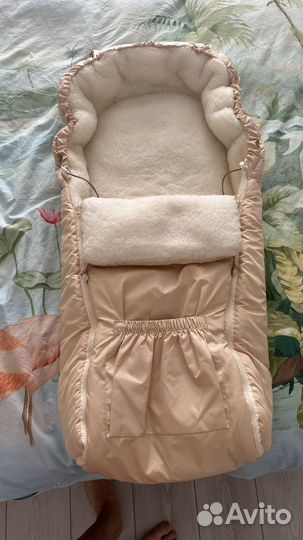 Зимний конверт в коляску на овчине