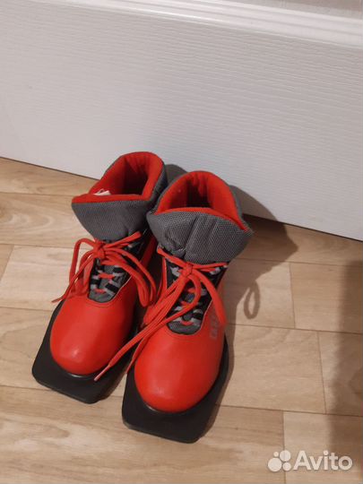 Лыжные ботинки, 31 размер